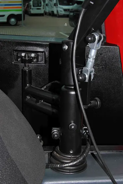Treuil chargeur pour fauteuil roulant